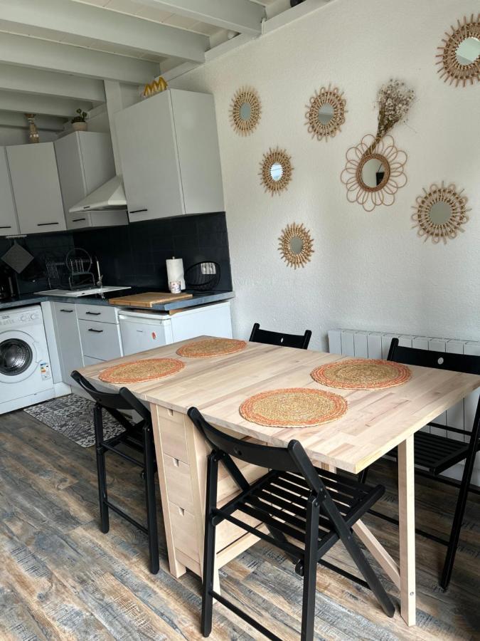 Villa En Bord De Mer 포르니세 외부 사진